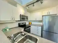 434 10838 CITY PARKWAY - thumbnail 11