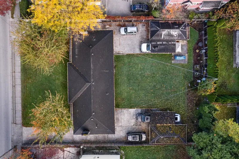 9620 NO. 3 ROAD - photo 4 of 22