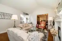 5654 144A STREET - thumbnail 4