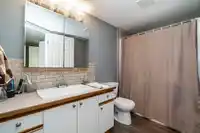 5654 144A STREET - thumbnail 32