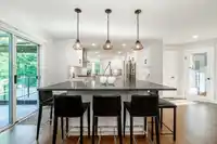 5654 144A STREET - thumbnail 9