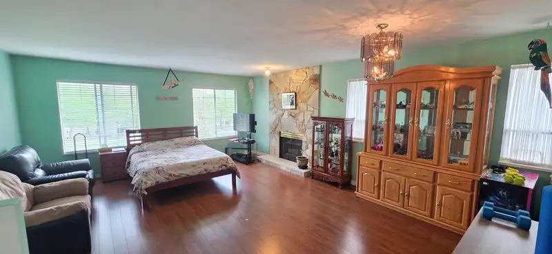 14919 SPENSER DRIVE - photo 3 of 36