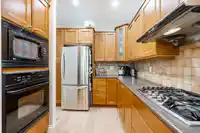 11 16655 64 AVENUE - thumbnail 7