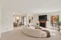 10511 HOLLY PARK LANE - thumbnail 2