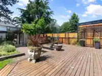5677 185 STREET - thumbnail 35