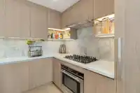 TH3 13720 100 AVENUE - thumbnail 4