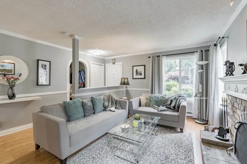 7063 129A STREET - photo 4 of 25