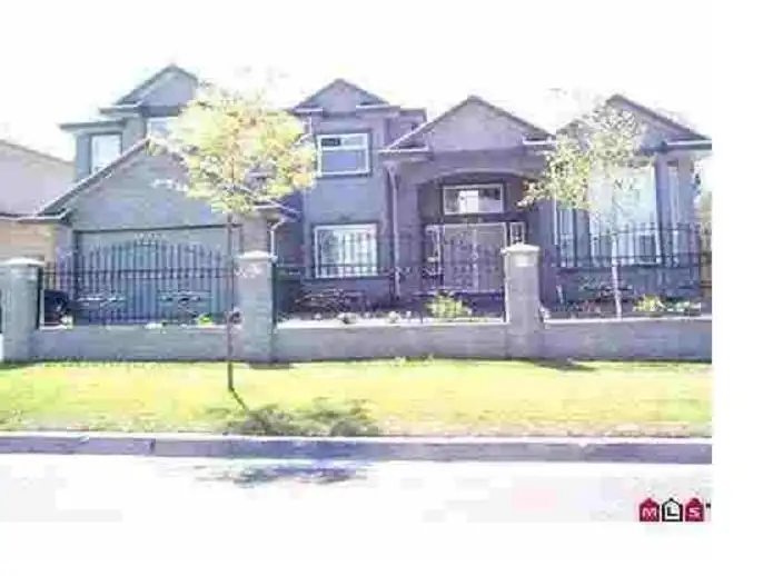 14008 82 AVENUE - photo 1 of 1