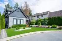 7340 147A STREET - thumbnail 3