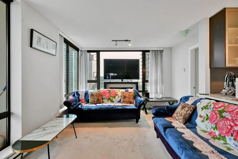 1403 7325 ARCOLA STREET - photo 4 of 25