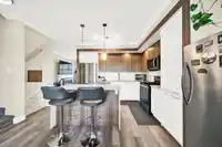 1 6350 142 STREET - thumbnail 10