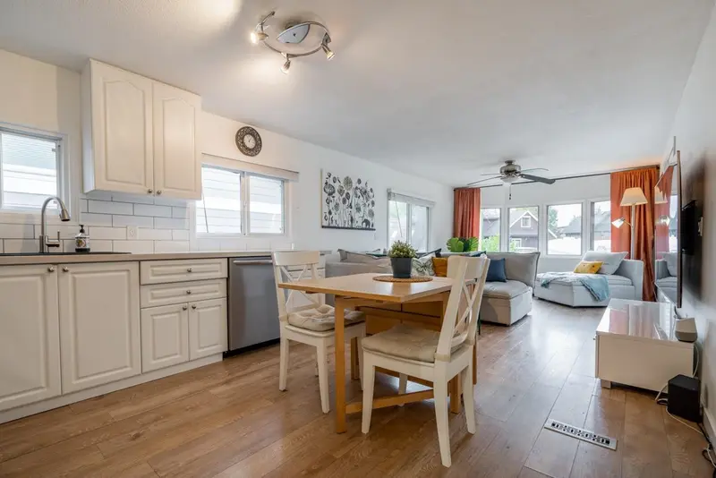 50 3295 SUNNYSIDE ROAD - photo 4 of 24