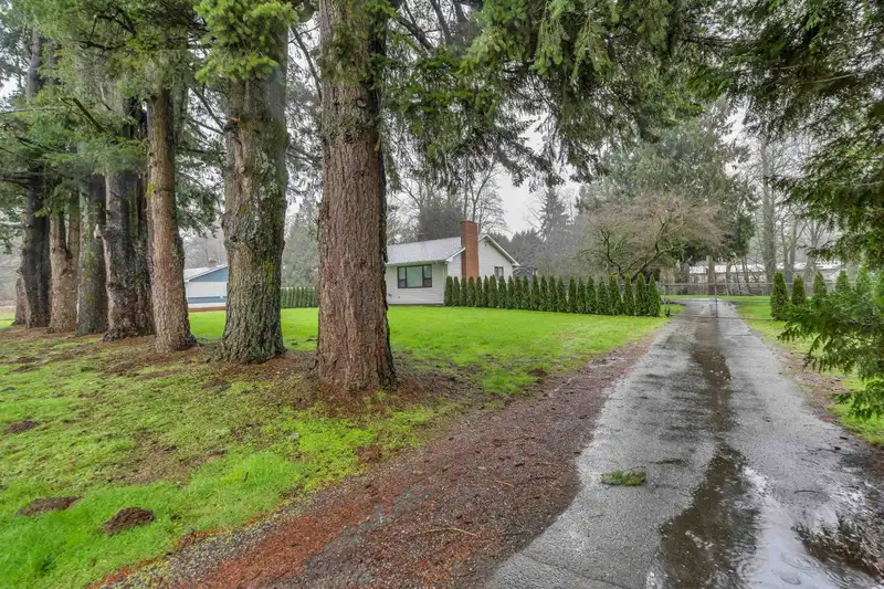 8780 187 STREET - photo 3 of 31