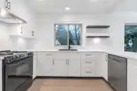 8780 187 STREET - thumbnail 10