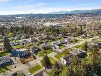 10257 125 STREET - thumbnail 7