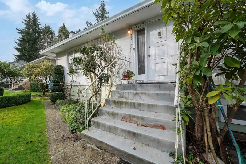 12657 98 AVENUE - photo 4 of 40