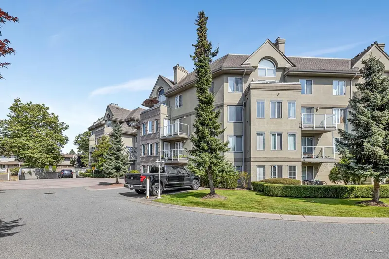 202 12125 75A AVENUE - photo 2 of 25