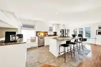 18143 57A AVENUE - thumbnail 12