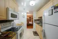 211 10626 151A STREET - thumbnail 4