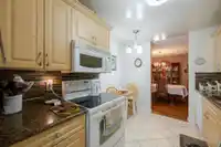 211 10626 151A STREET - thumbnail 5