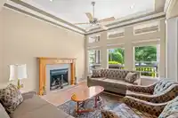 16527 63B AVENUE - thumbnail 1