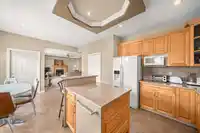 16527 63B AVENUE - thumbnail 14