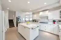 16683 77 AVENUE - thumbnail 10