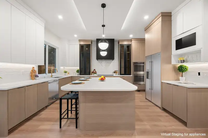 11472 138A STREET - photo 3 of 40