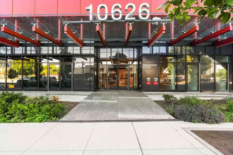 1811 10626 CITY PARKWAY - photo 2 of 21
