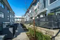 130 15235 SITKA DRIVE - thumbnail 3