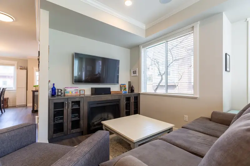 13 10480 248 STREET - photo 4 of 25