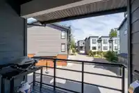 43 7177 194A STREET - thumbnail 16