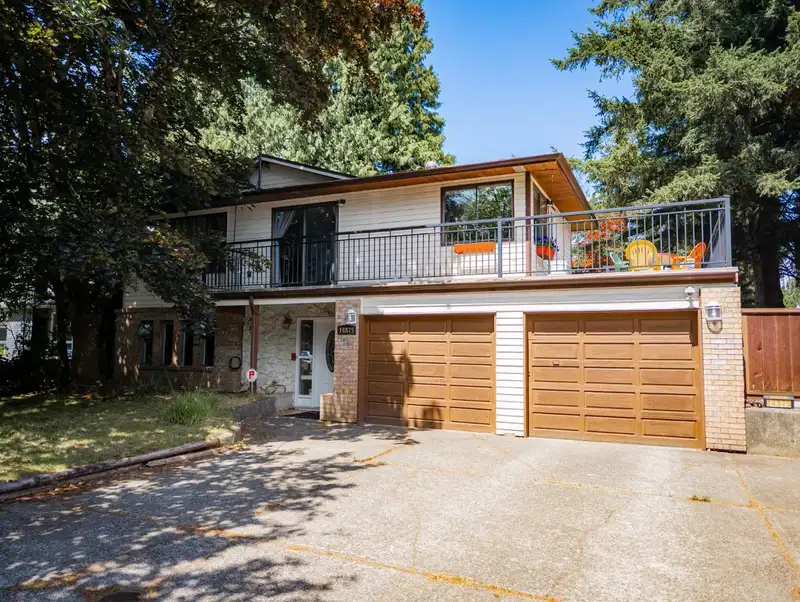 14875 92 AVENUE - photo 1 of 1