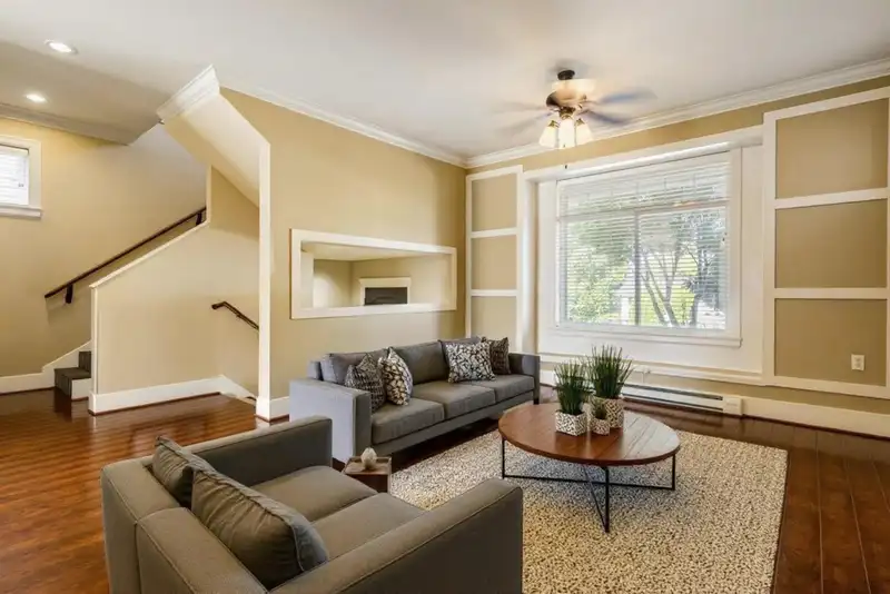 10172 128 STREET - photo 4 of 35