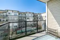 415 6438 195A STREET - thumbnail 5
