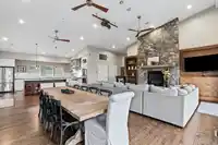 211 16380 64 AVENUE - thumbnail 29