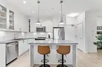 211 16380 64 AVENUE - thumbnail 5