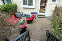 18060 70 AVENUE - thumbnail 38