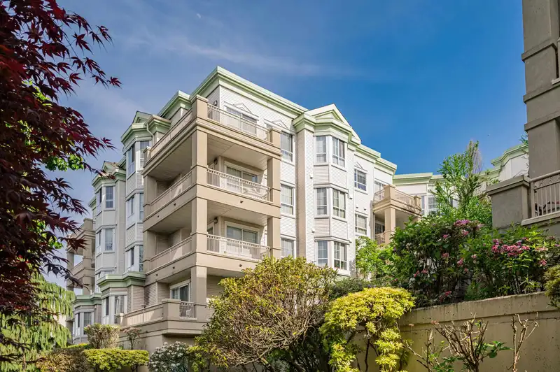 127 15268 105 AVENUE - photo 1 of 28