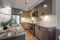 210 6430 194 STREET - thumbnail 3