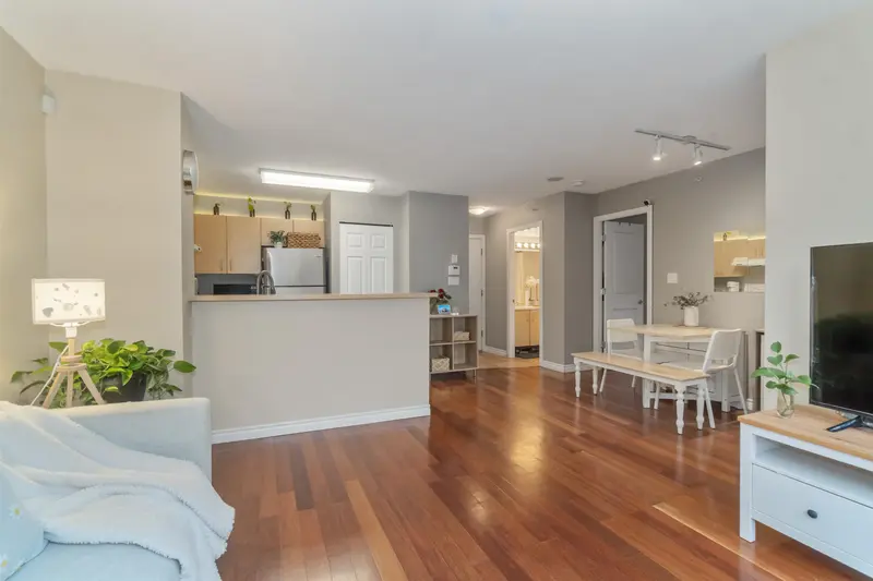 110 3588 CROWLEY DRIVE - photo 1 of 25