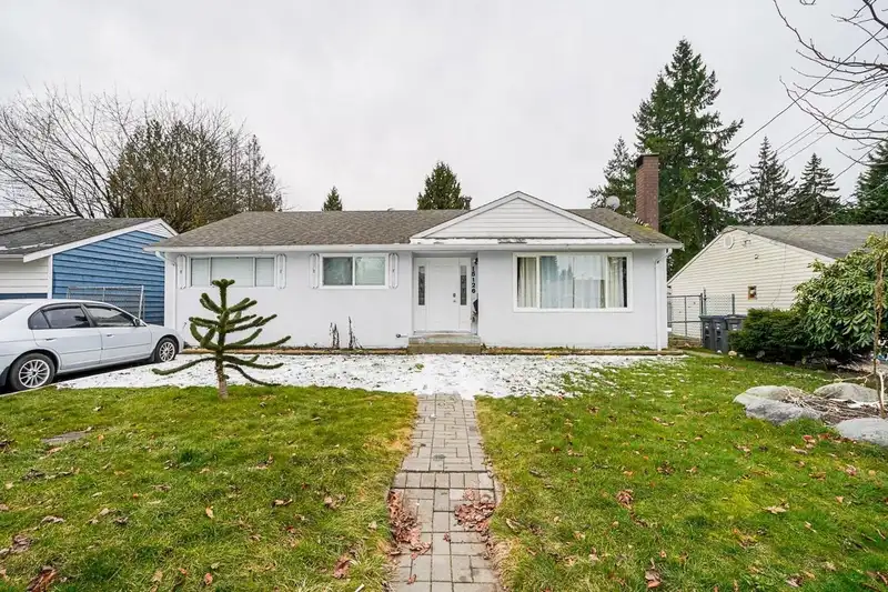 15126 DOVE PLACE - photo 3 of 15