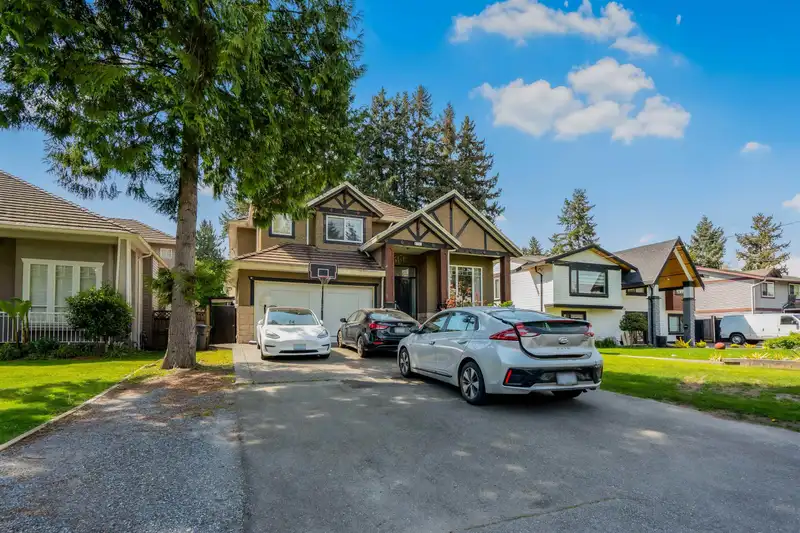 6753 134A STREET - photo 1 of 38