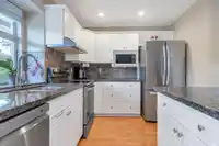 55 15860 82 AVENUE - thumbnail 24