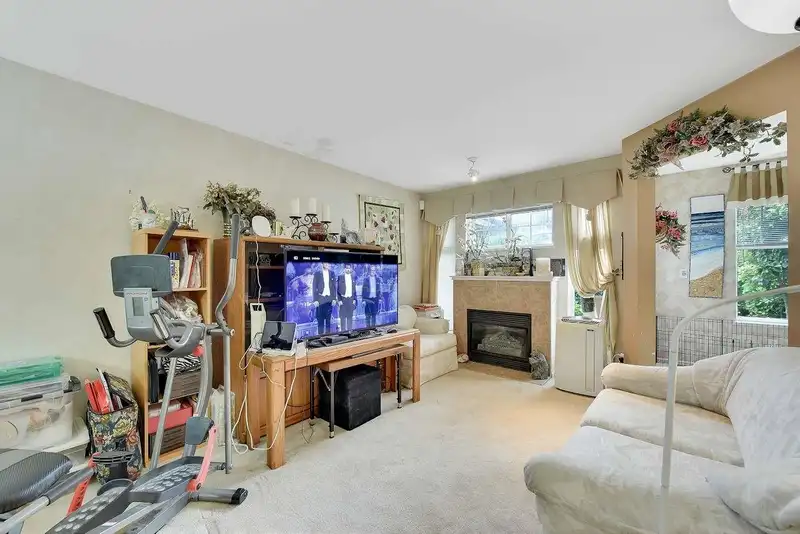 #10 6747 137 STREET - photo 2 of 20
