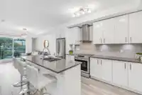 403 13978 FRASER HIGHWAY - thumbnail 1