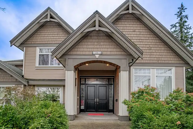 12812 64 AVENUE - photo 1 of 40