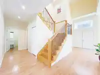 6194 175A STREET - thumbnail 5