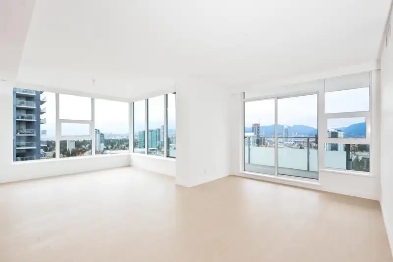 3307 13778 100 AVENUE - photo 3 of 40