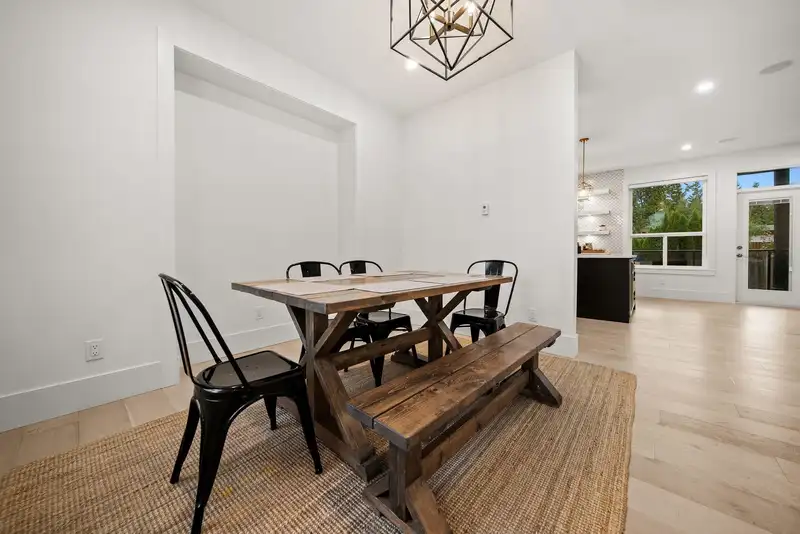 16466 103 AVENUE - photo 4 of 25
